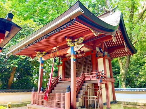 御霊神社本殿